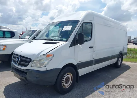 2012 Mercedes-Benz Sprinter 2500 High Roof z USA, uszkodzony, nr VIN WD3PE8CB0C5704678